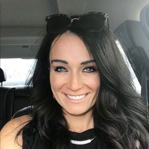 Meet your Posher, Kennie